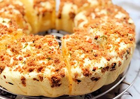 不用烤箱就能做肉松蛋糕，簡直太美味了！