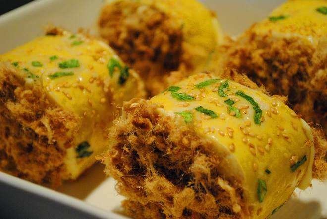 我的肉松面包里的肉松呢？